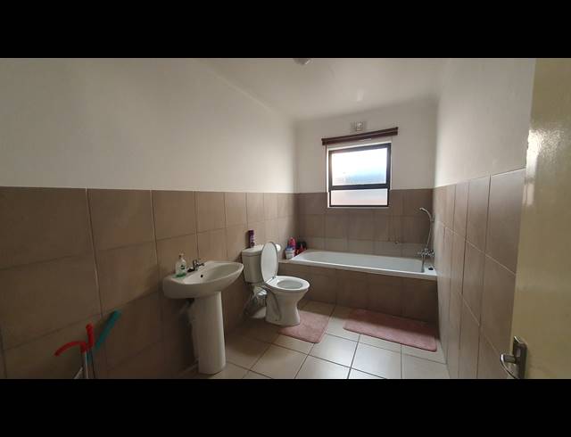 3 BEDROOM SECTIONAL TITLE FOR SALE IN ALBERTSDAL